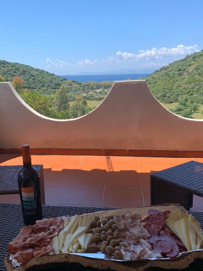 Villa Peppo Marongiu エクステリア 写真